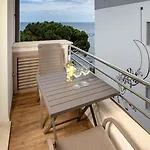 Blue Bay 4*