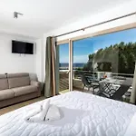 Blue Bay Pensionat 4*