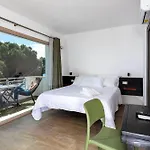 Blue Bay Pensionat 4*
