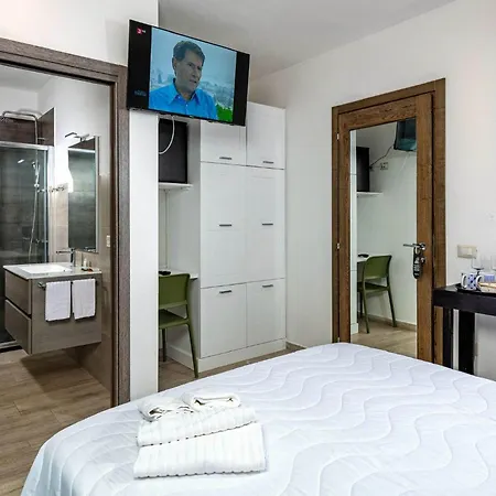 Blue Bay Konukevi 4*