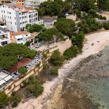 Blue Bay Konukevi 4*